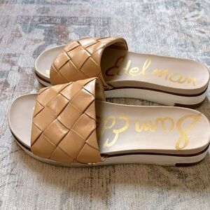 Sam Edelman size 8.5 leather platform slides, used good condition